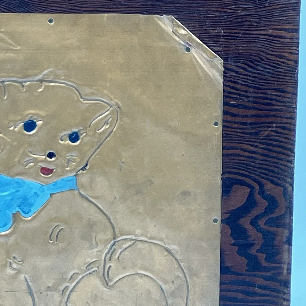 Vtg Hammered Copper Kitten Mounted on Wood Quirky‎ Cottagecore Kitschy